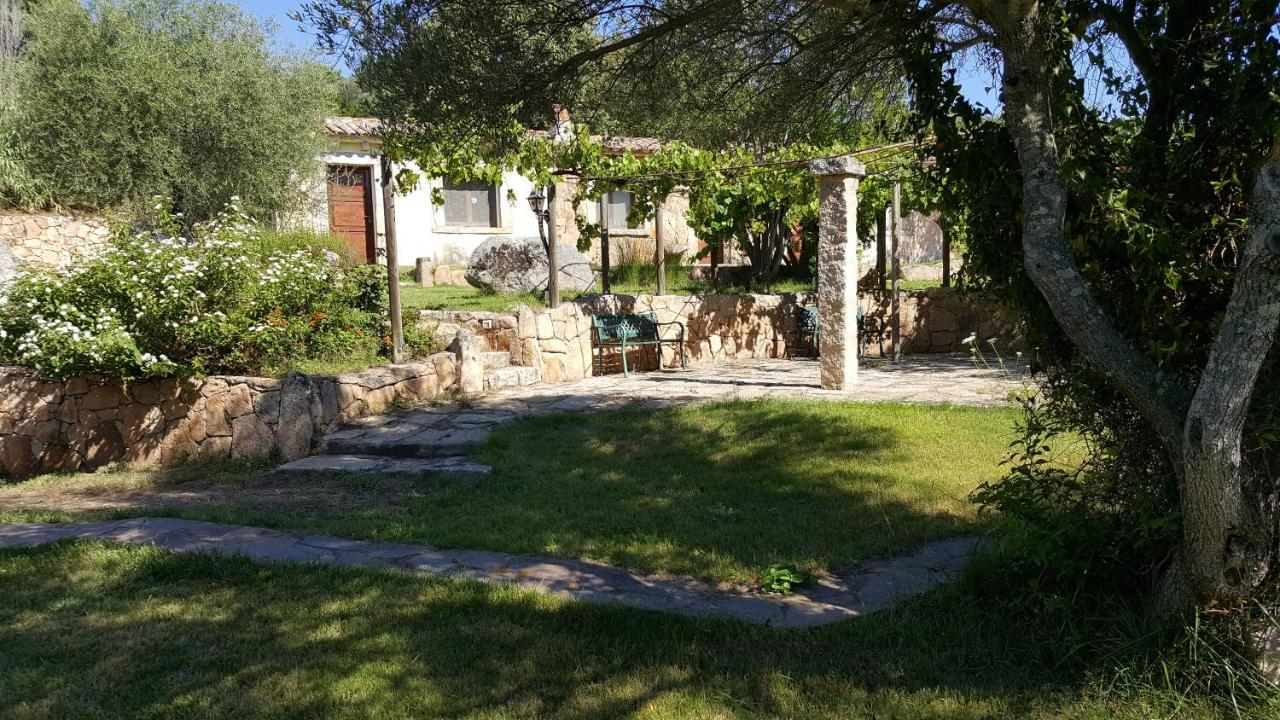 Agriturismo Desole Monti Zewnętrze zdjęcie