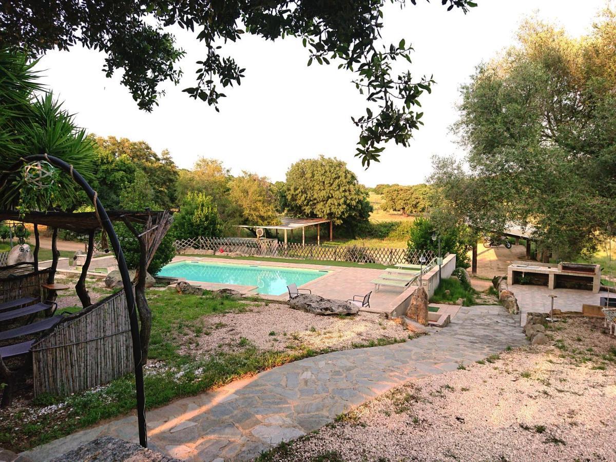 Agriturismo Desole Monti Zewnętrze zdjęcie