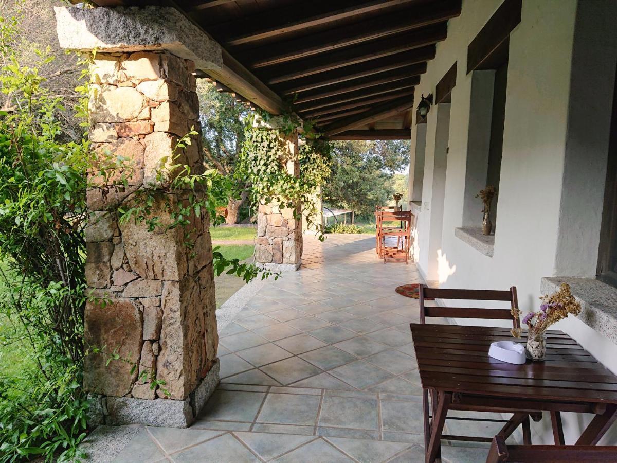 Agriturismo Desole Monti Zewnętrze zdjęcie
