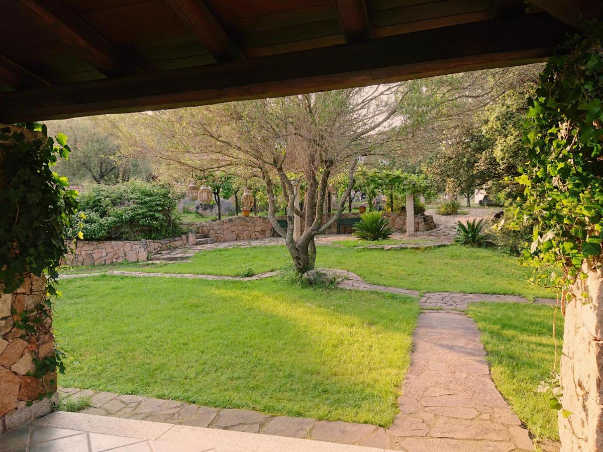 Agriturismo Desole Monti Zewnętrze zdjęcie